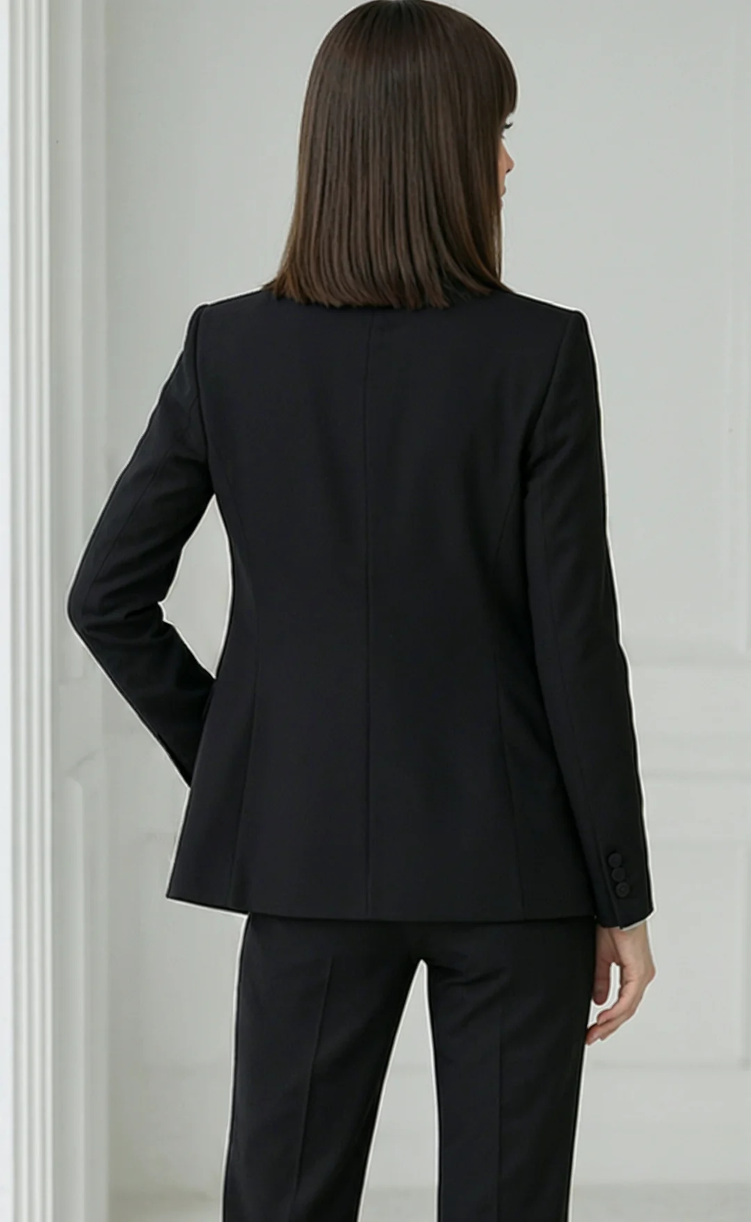 Black Three-Piece Suit - Image 4
